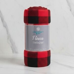 Comfort Bay Plaid Fleece Throw in Red and Black